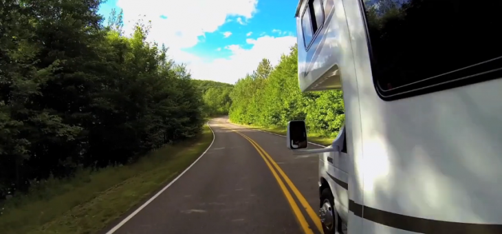 Quelques bonnes raisons de choisir le voyage en camping-car durant les vacances en famille